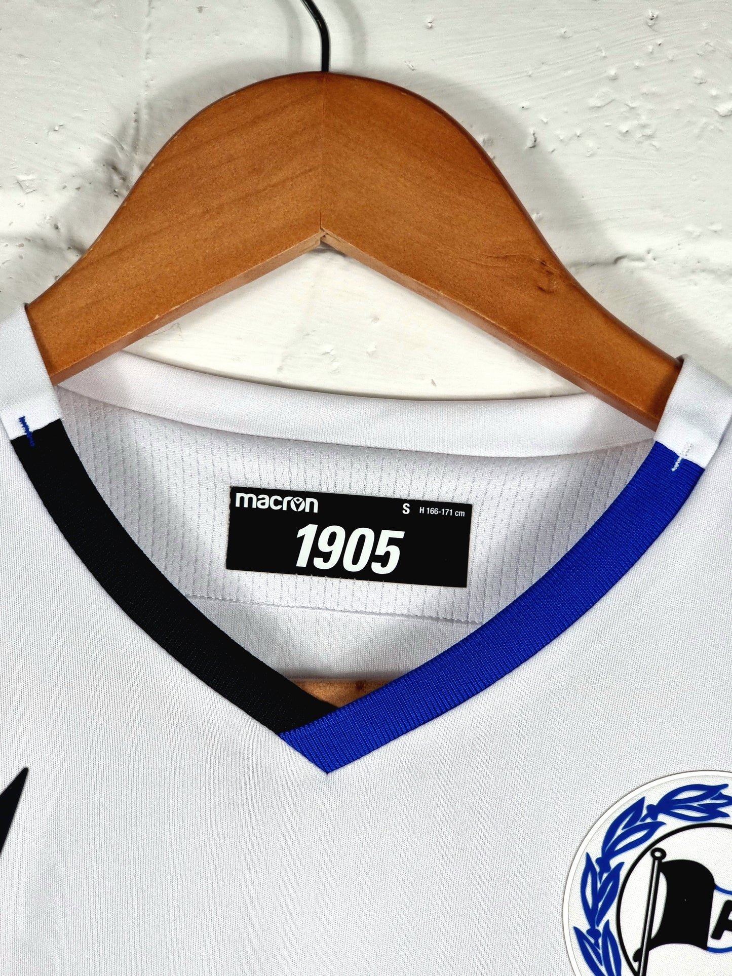 Macron Arminia Bielefeld 20/21 Away Shirt Small