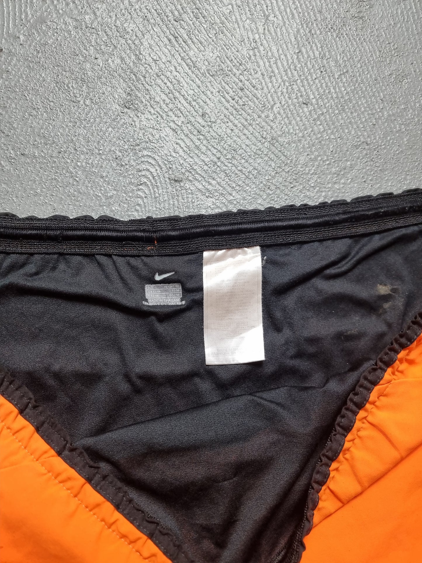 Nike Holland 2002/04 Home Shorts Large