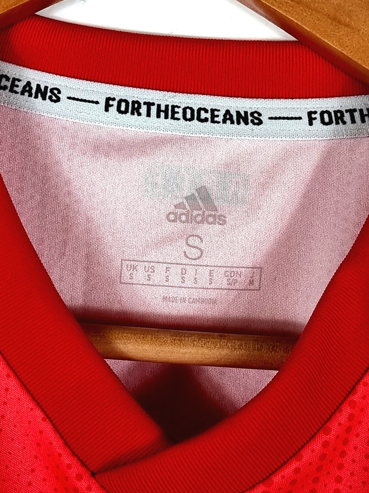 Adidas Real Madrid 2018/19 Third Shirt Small