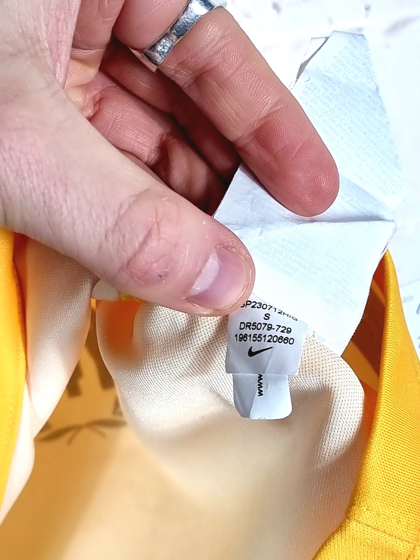 Nike Barcelona 2022/23 Fourth Shirt Small