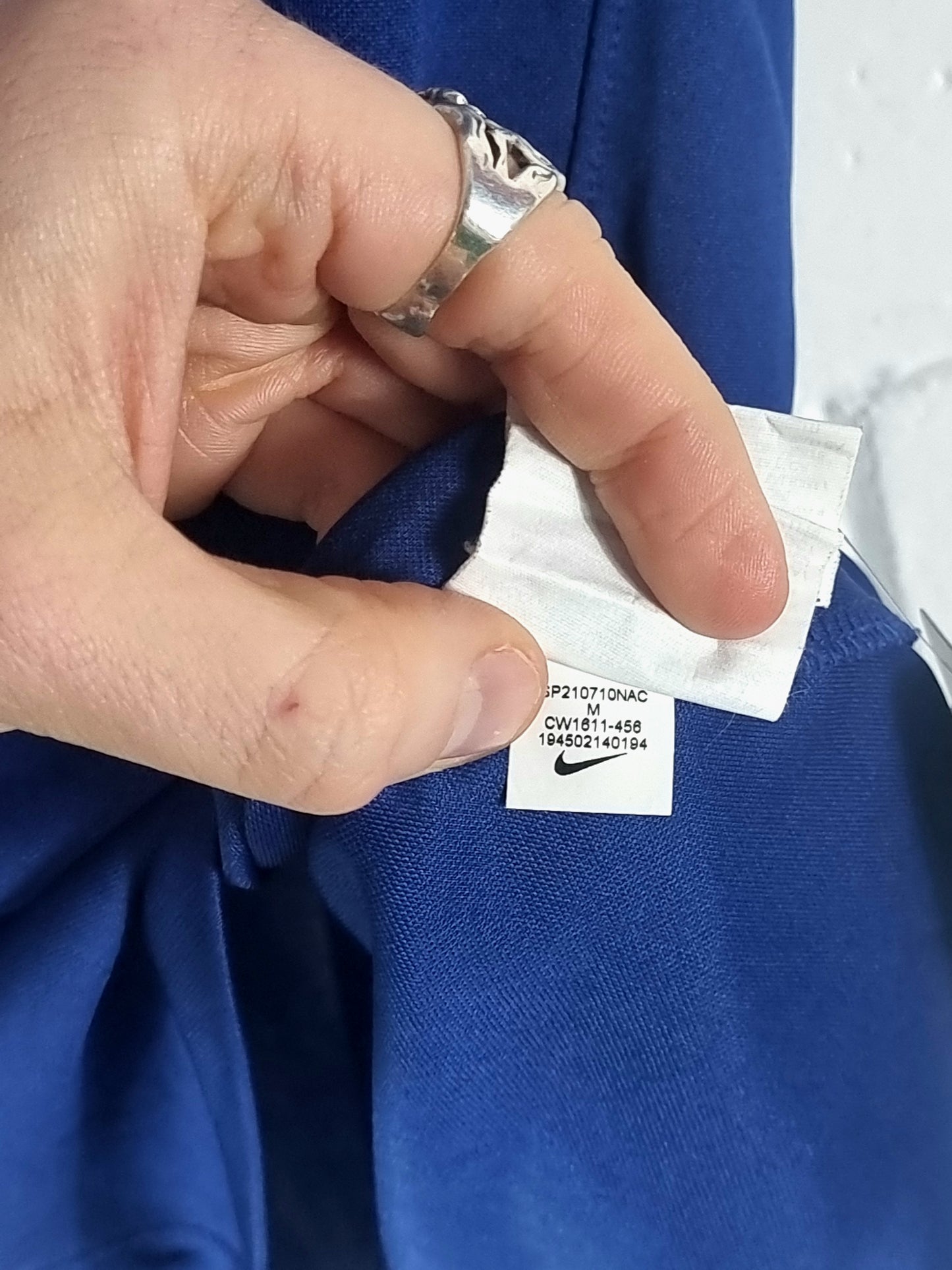 Nike Barcelona 2021/22 Training Shirt Medium