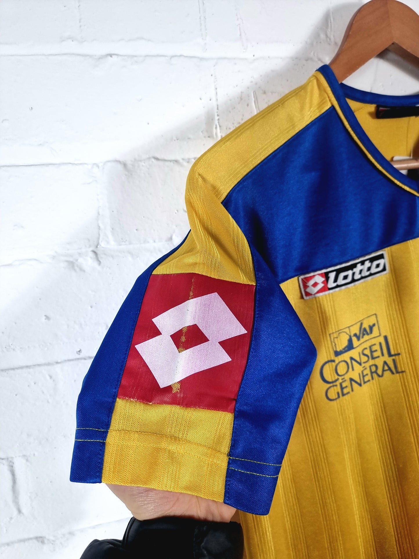 Lotto Hyeres FC 2000s Home Shirt Medium