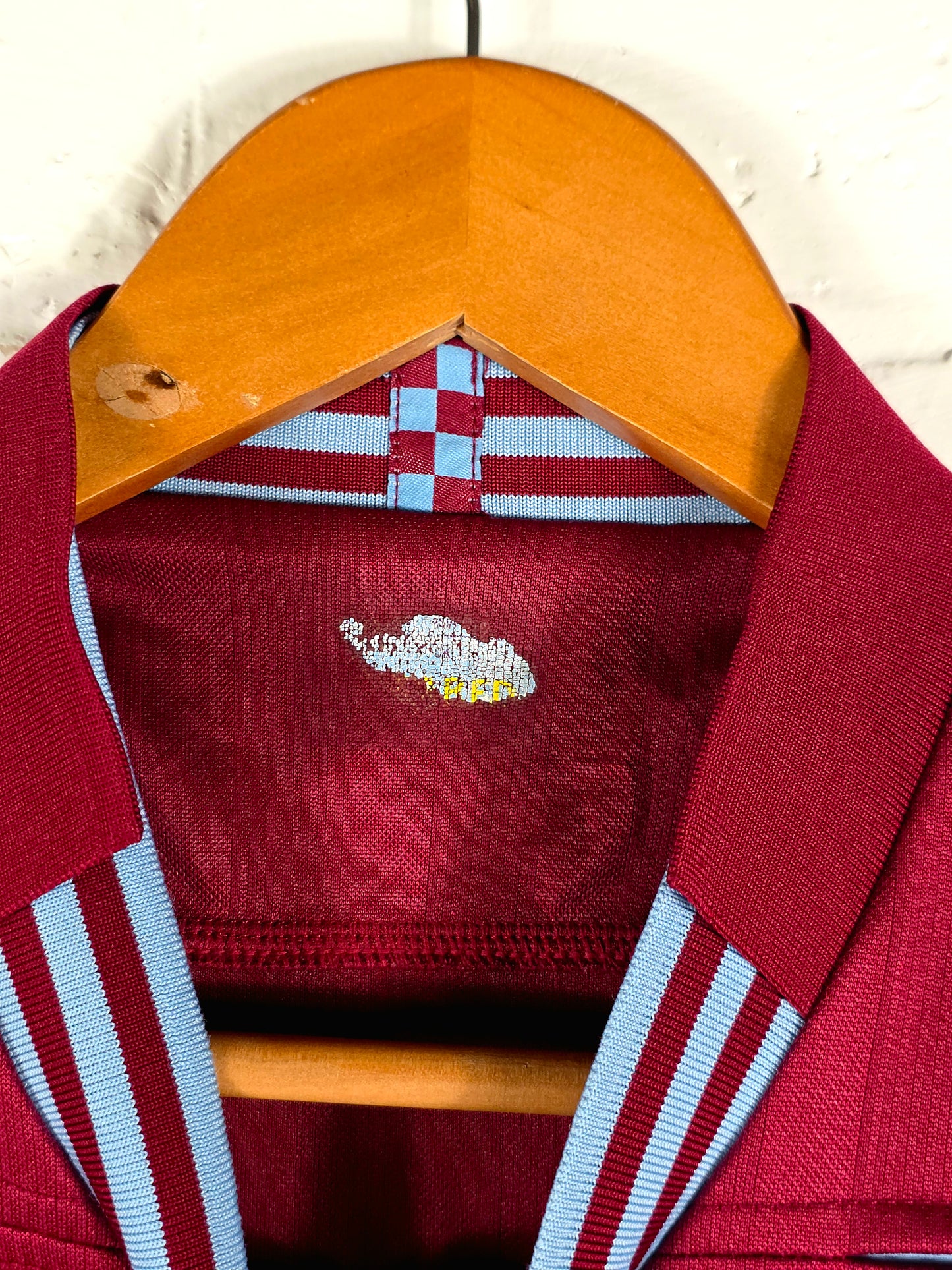 Macron Aston Villa 2013/14 Home Shirt Large