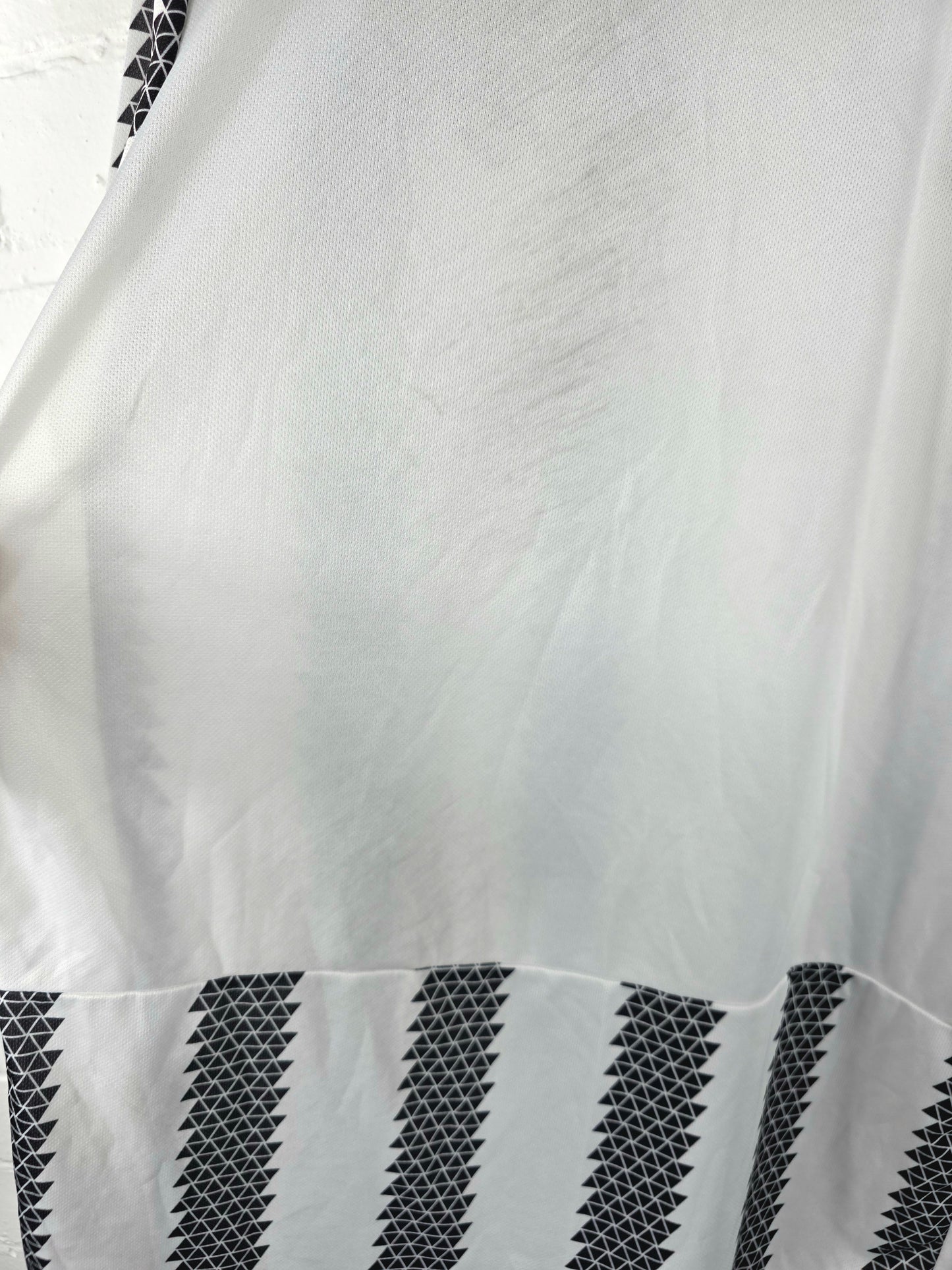 Adidas Juventus 2022/23 Home Shirt XL