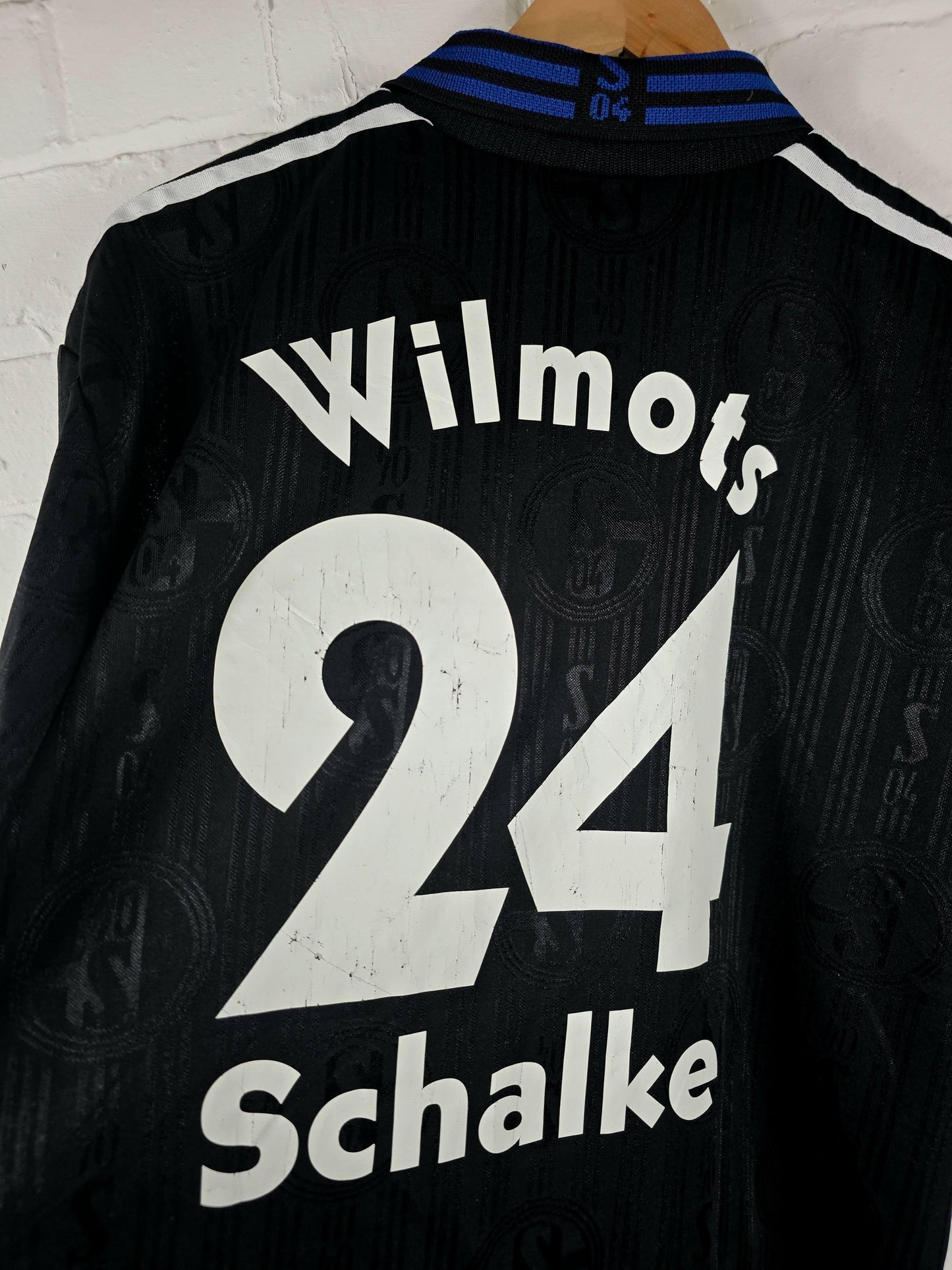 Adidas Schalke 04 1997/98 'Wilmots 24' Away Shirt Large