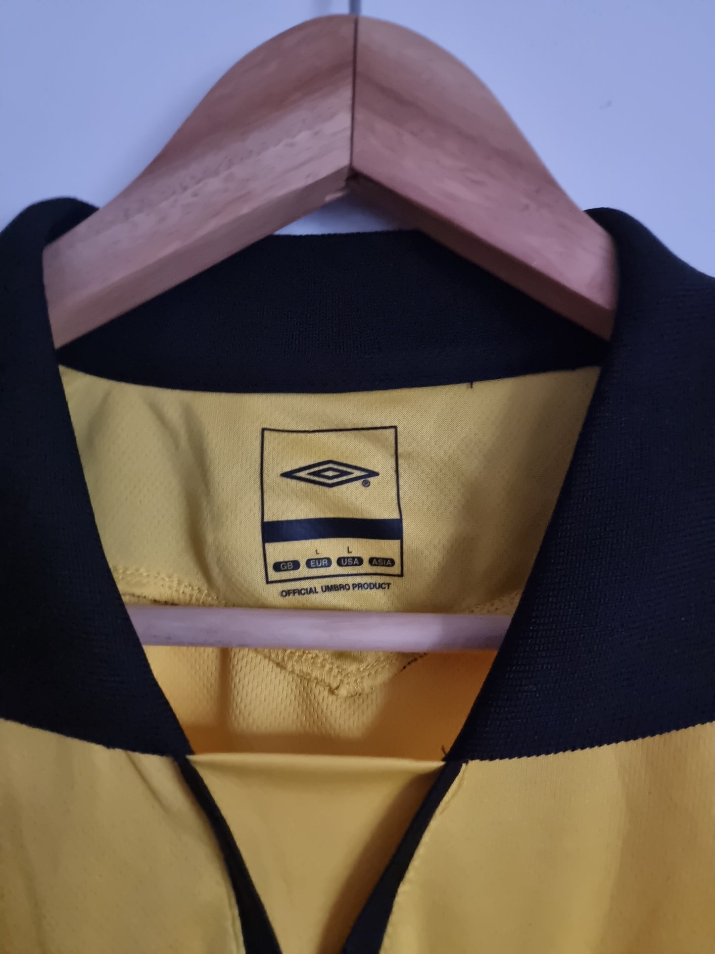 Umbro Finnish Referee's Long Sleeve Shirt Large