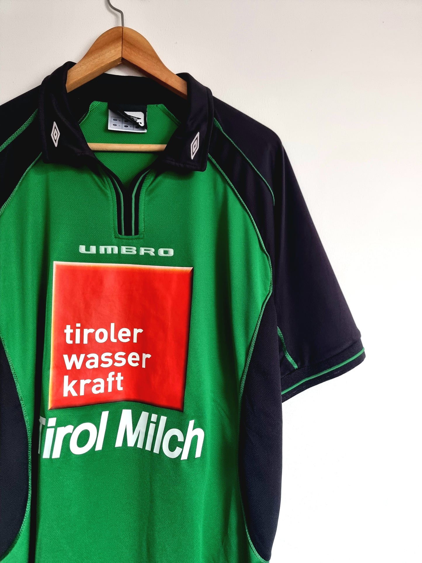 Umbro Tirol Innsbruck 03/04 Home Shirt XL