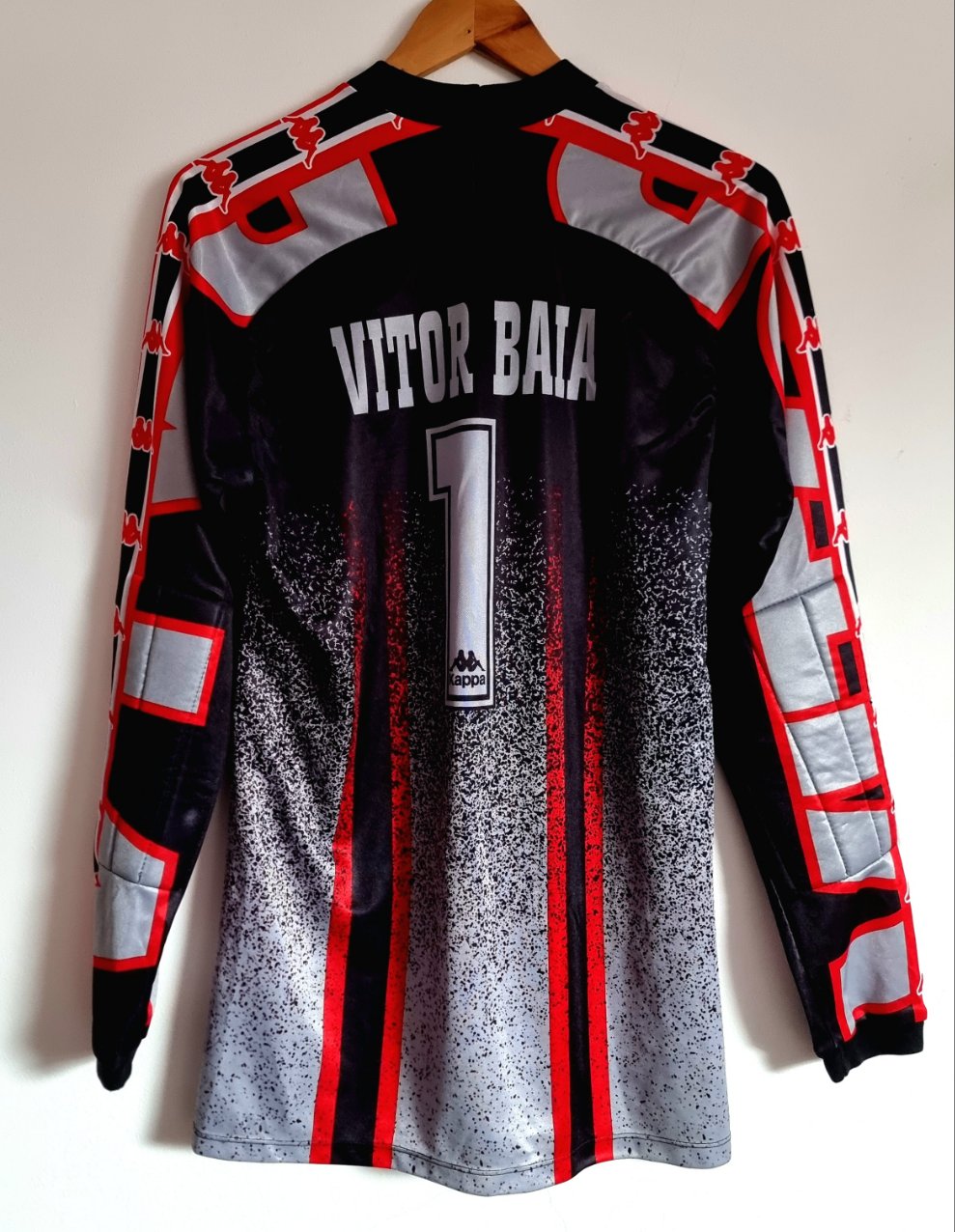 Kappa Barcelona 96/97 'Vitor Baia 1' Long Sleeve Goalkeeper Shirt Small