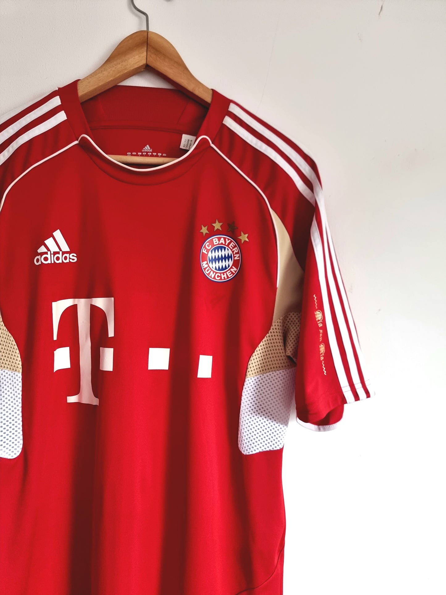 Adidas Bayern Munich 10/11 Training Shirt Large
