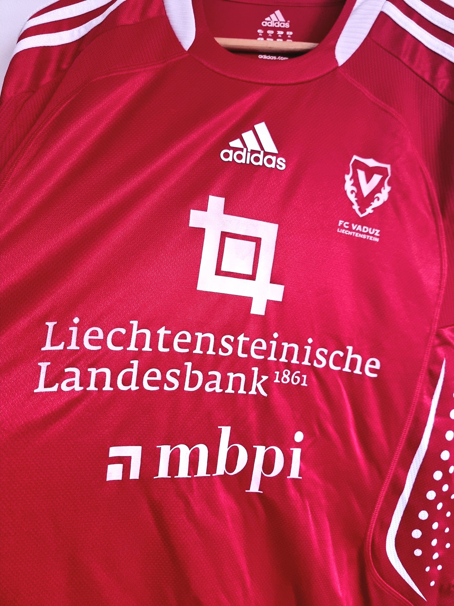 Adidas FC Vaduz 09/10 'Franjic 16' Player Issue Long Sleeve Home Shirt XL