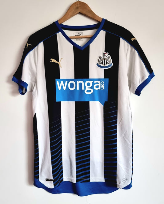 Puma Newcastle United 15/16 Home Football Shirt Medium