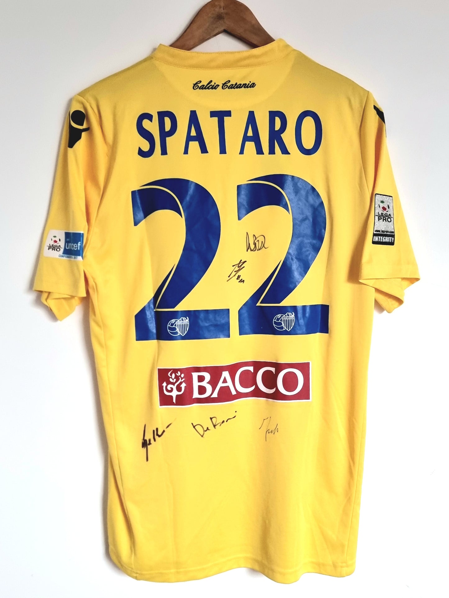 Macron Catania 16/17 'Spataro 22' Signed Match Issue Goalkeeper Shirt XL