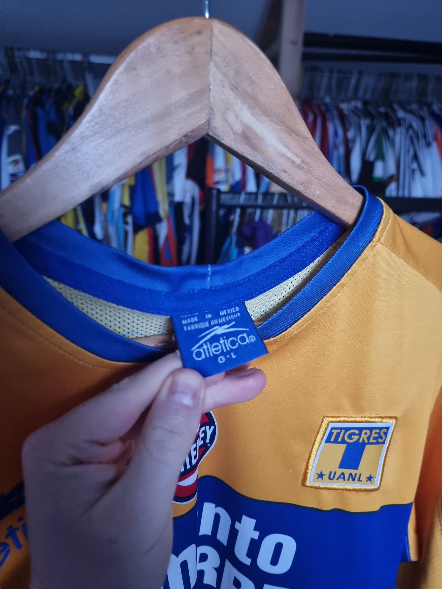 Atletica Tigres 02/03 Home Shirt Large
