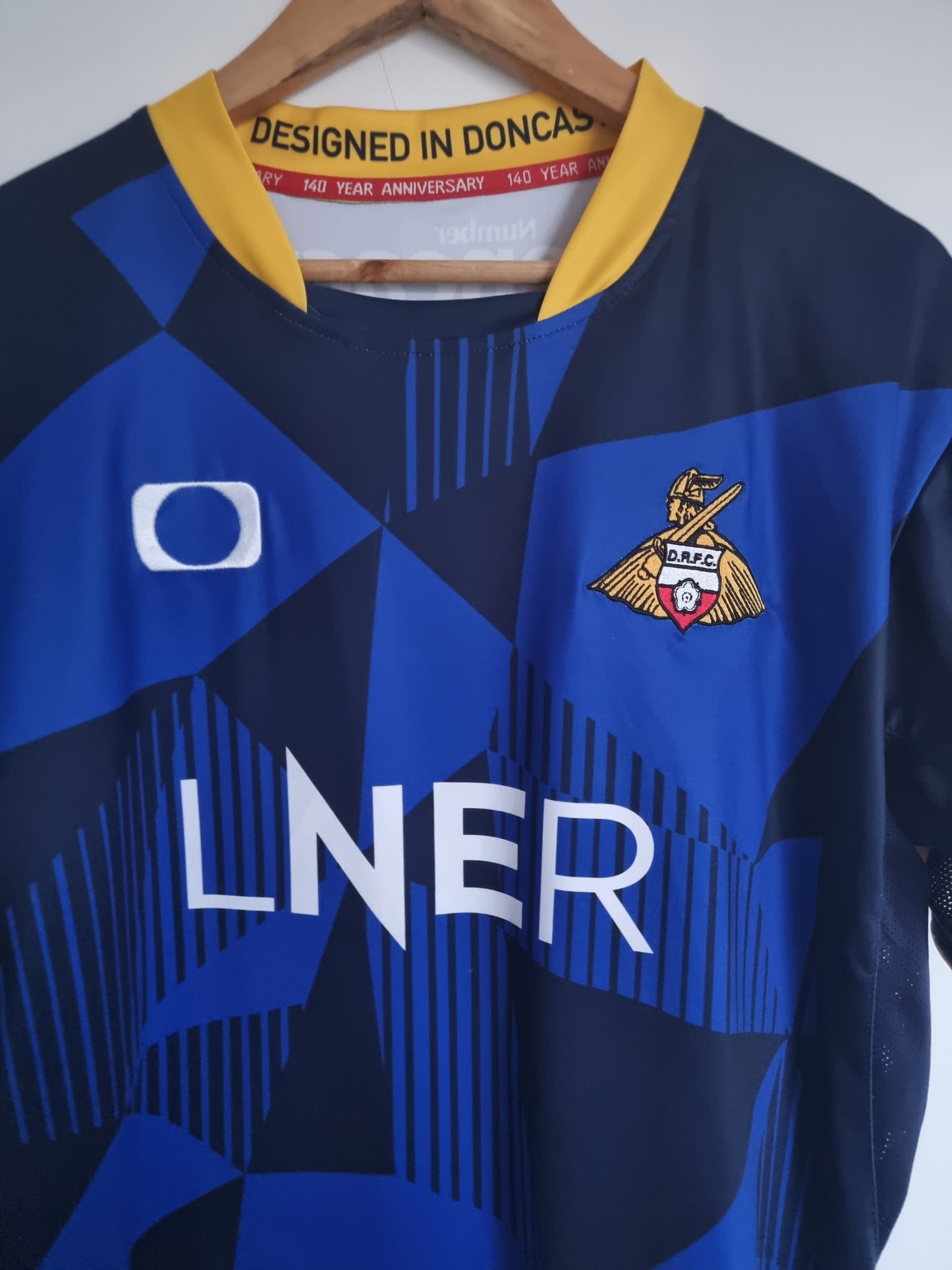 Elite Pro Sports Doncaster Rovers 19/20 140th Anniversary Away Shirt XL