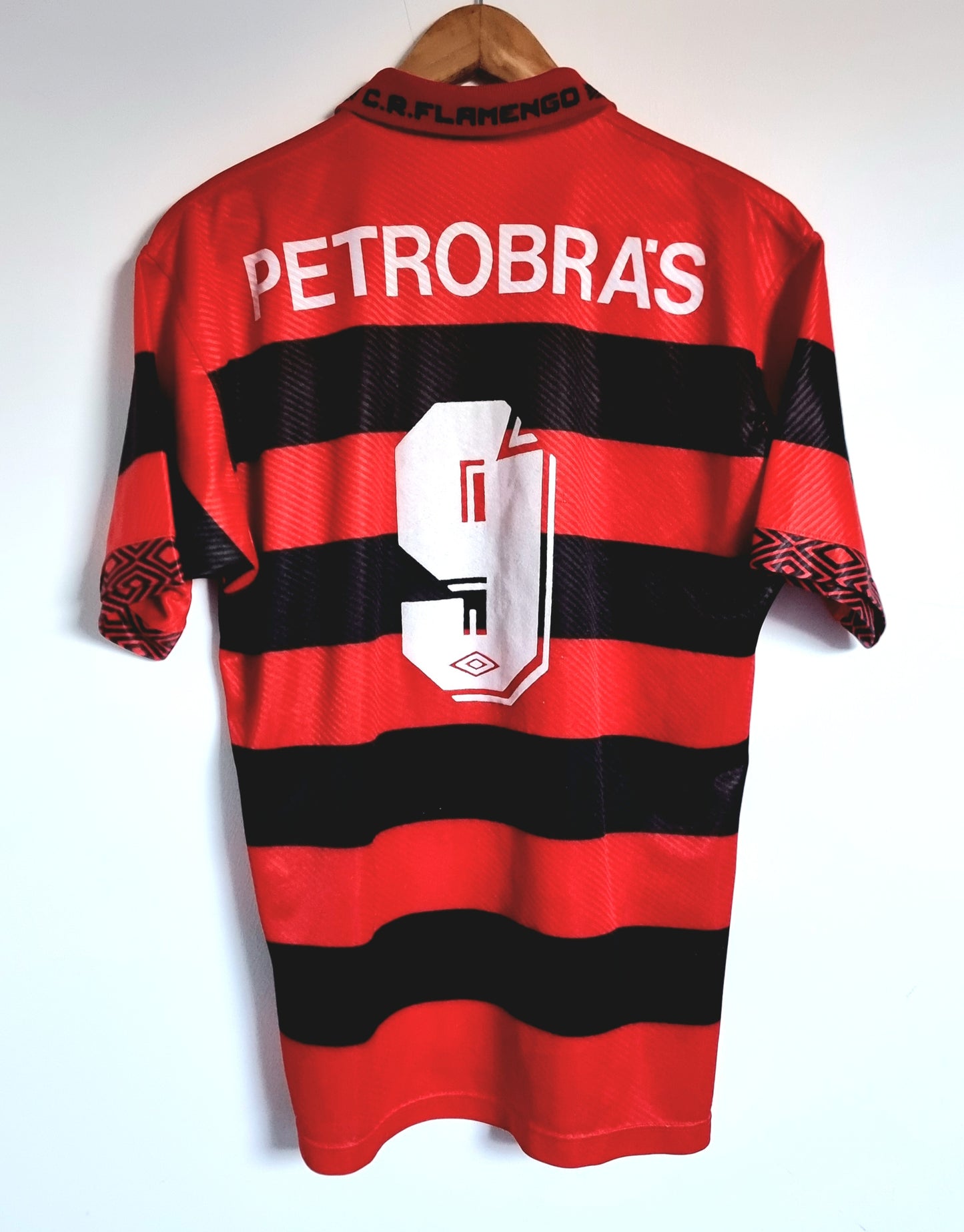 Umbro Flamengo 94/95 Home Shirt Medium