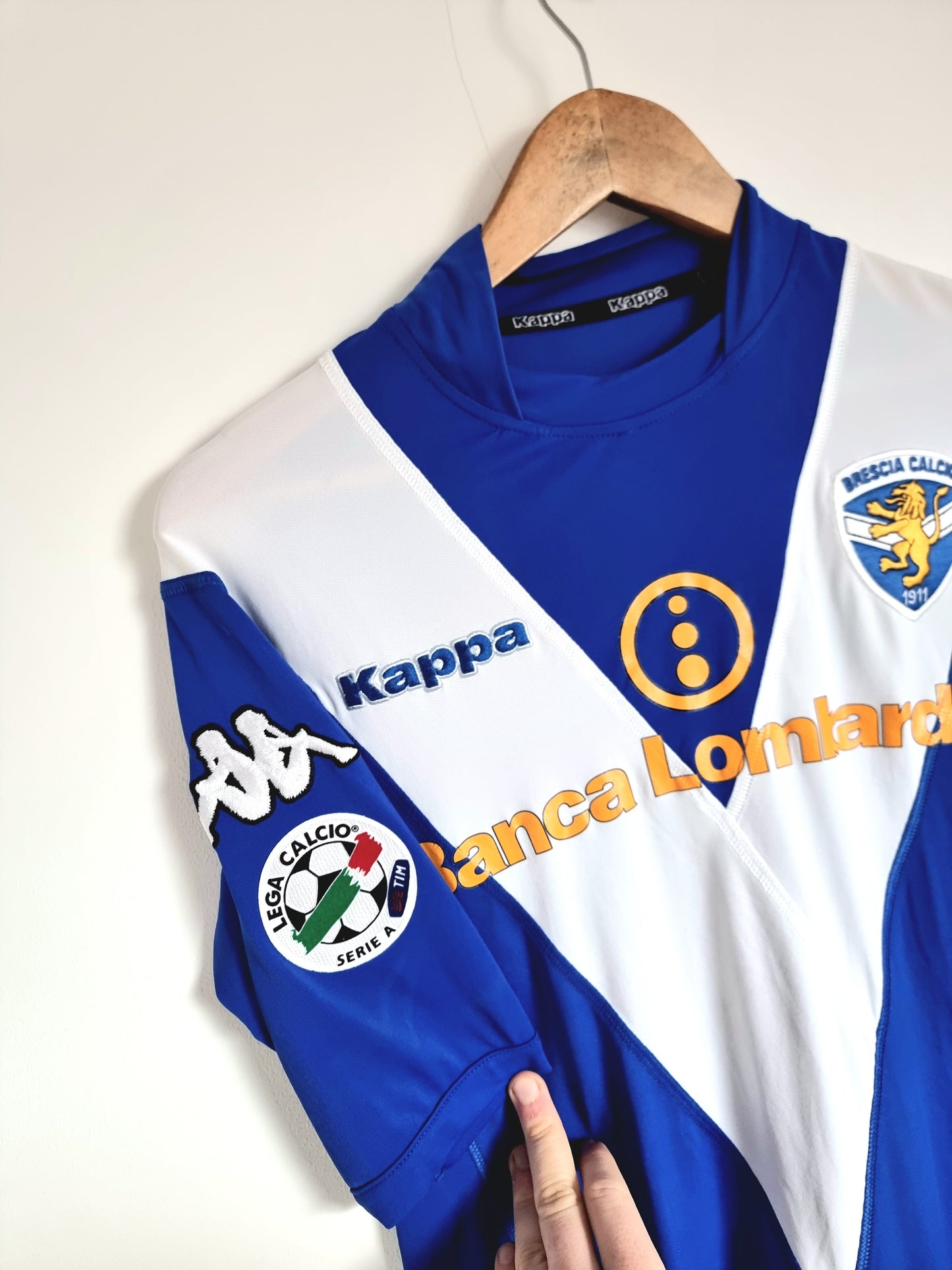 Kappa Brescia 04/05 'Di Biagio 32 ' Signed Home Shirt Large