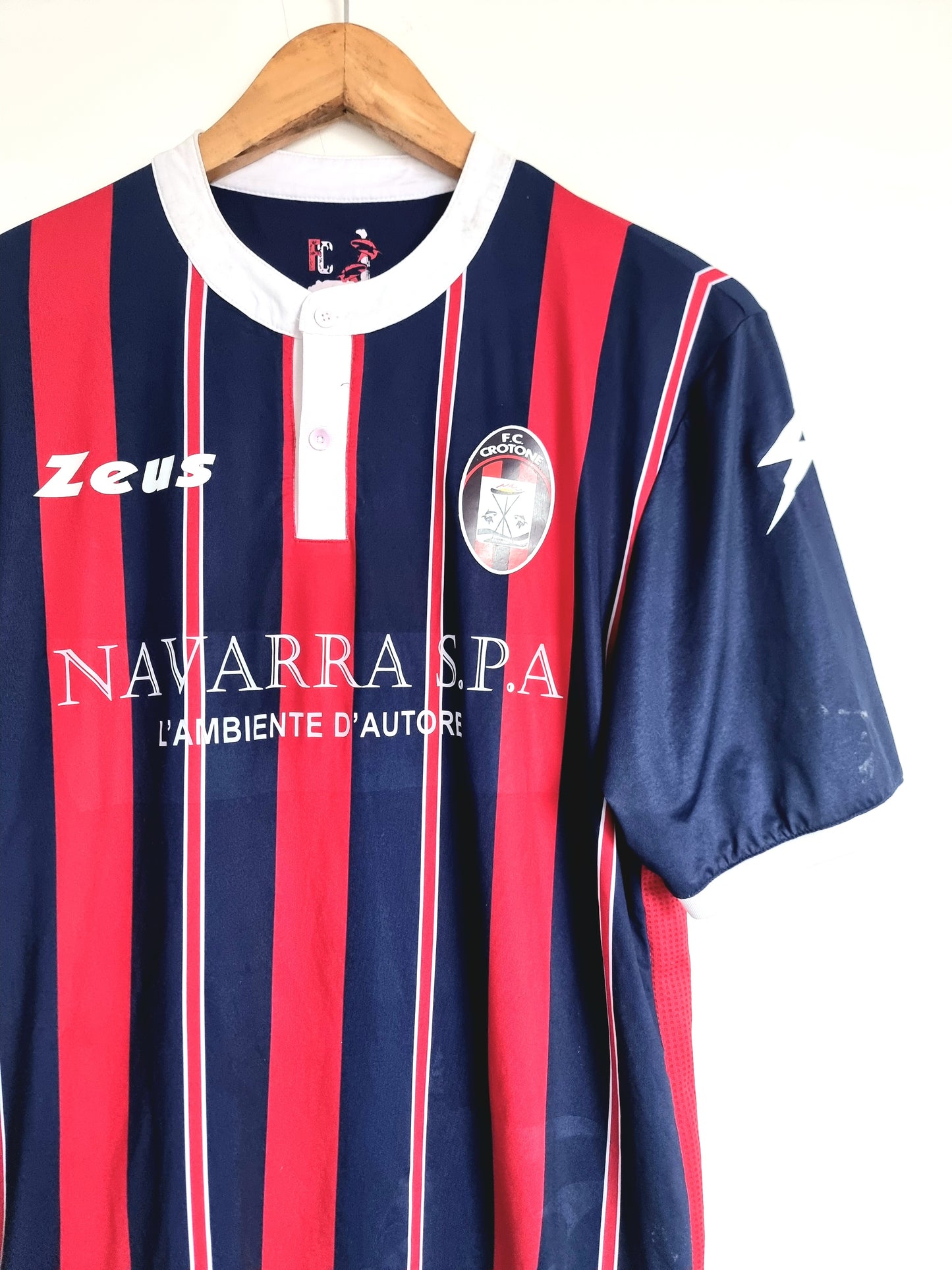 Zeus FC Crotone 16/17 'Trotta 29' Match Issue Home Shirt Large