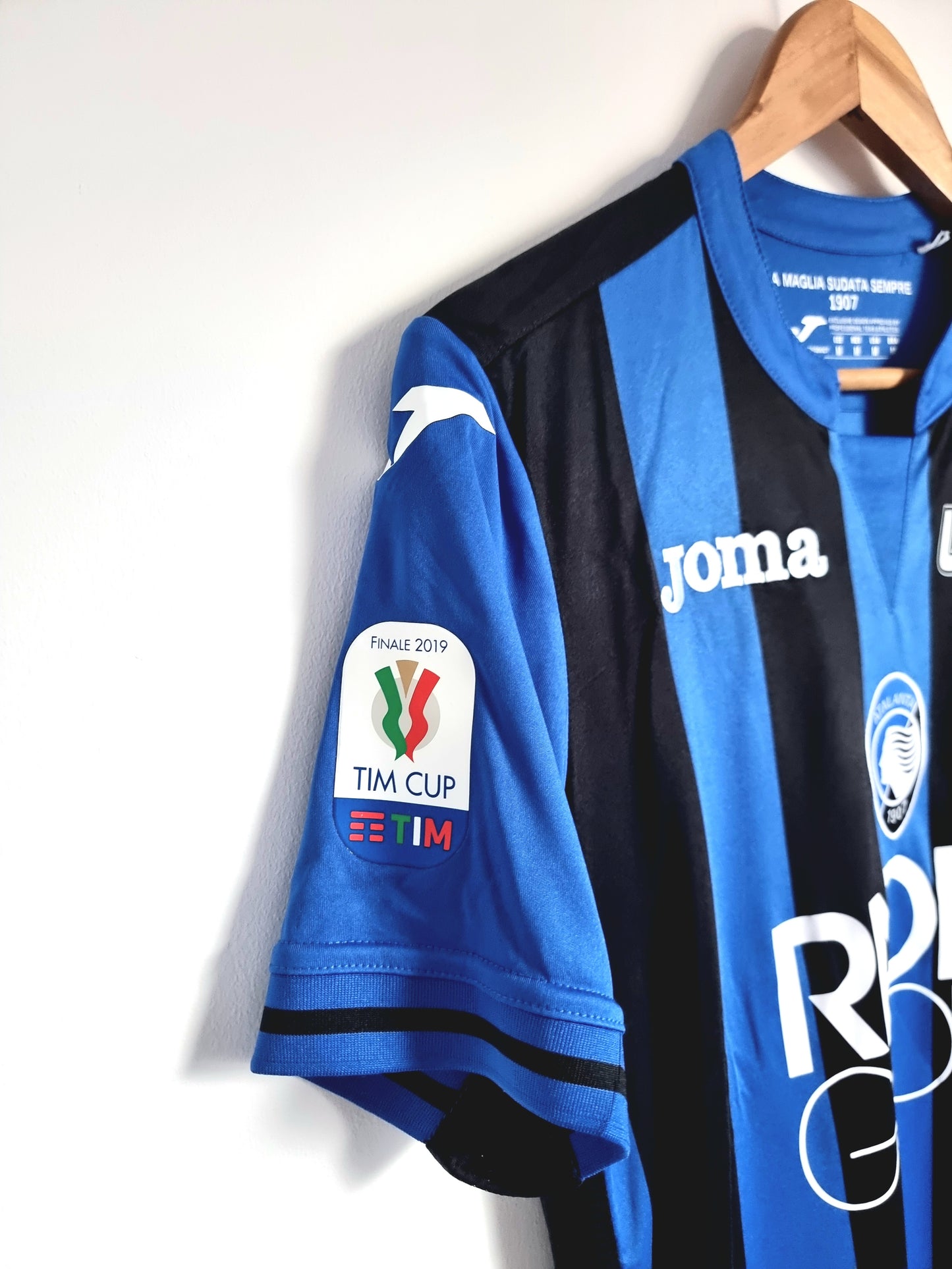 Joma Atalanta 18/19 'Gomez 10' Signed Match Issue Coppa Italia Final Home Shirt Medium