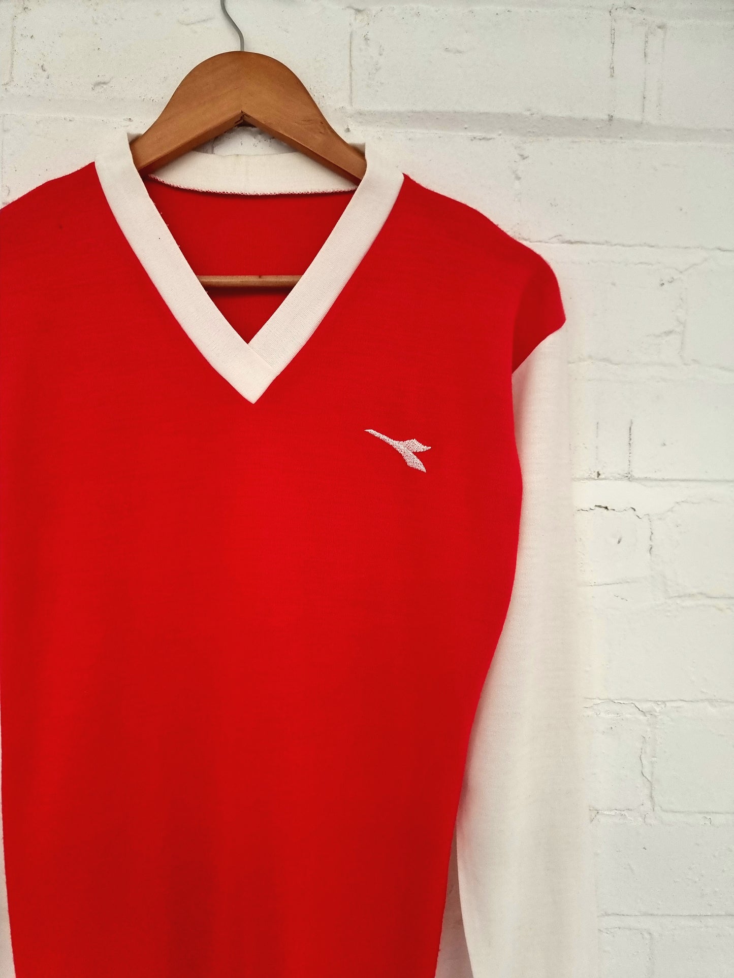 Diadora Vintage Acrylic 80s Long Sleeve Template Shirt Medium