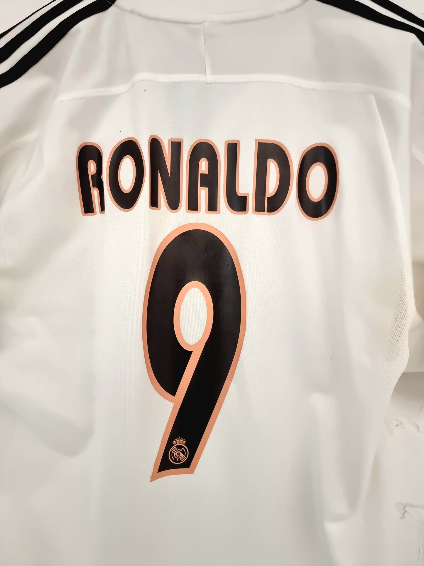 Adidas Real Madrid 03/04 'Ronaldo 9' Home Shirt Small