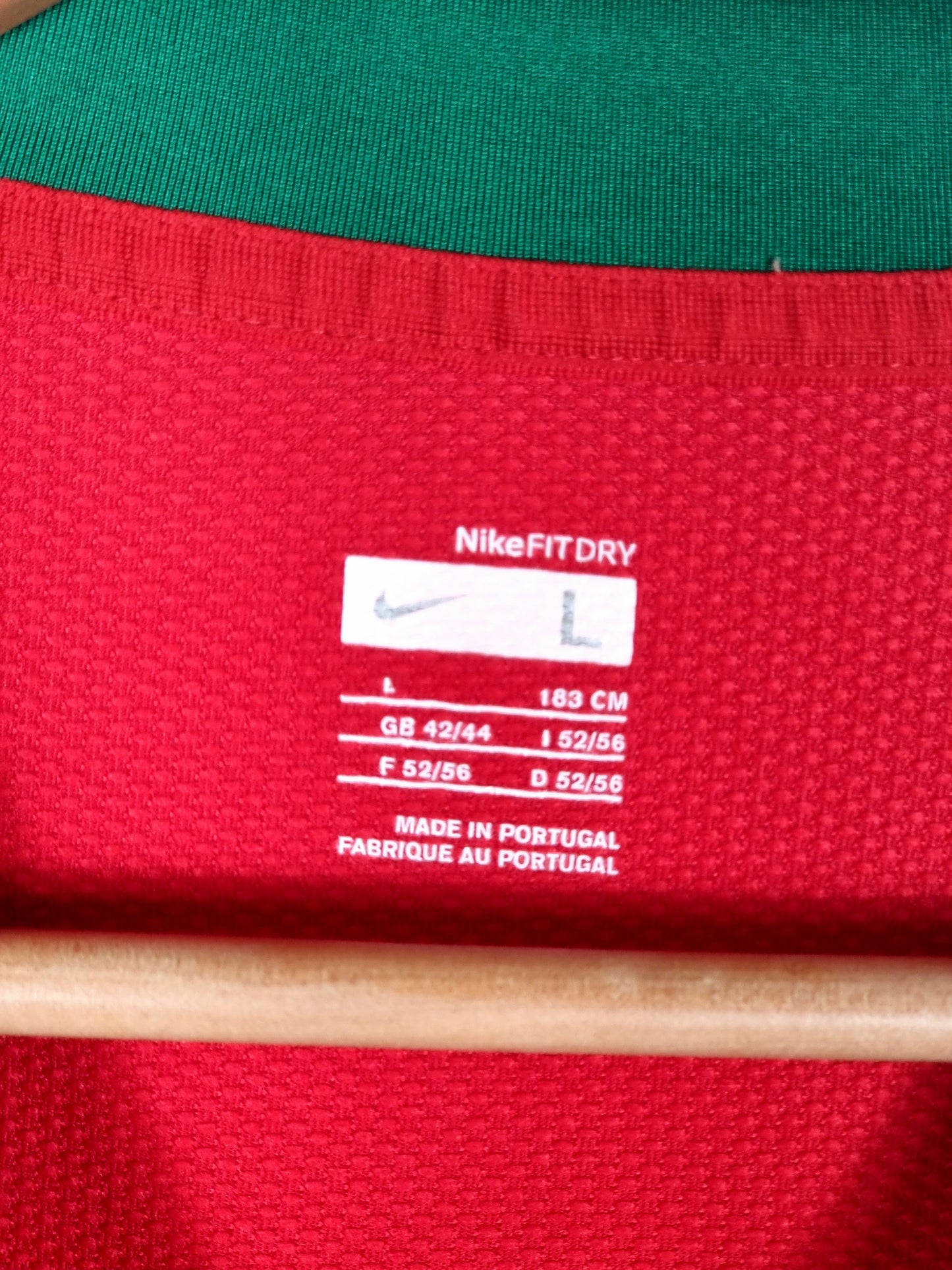 Nike Portugal 08/10 Home Shirt Large