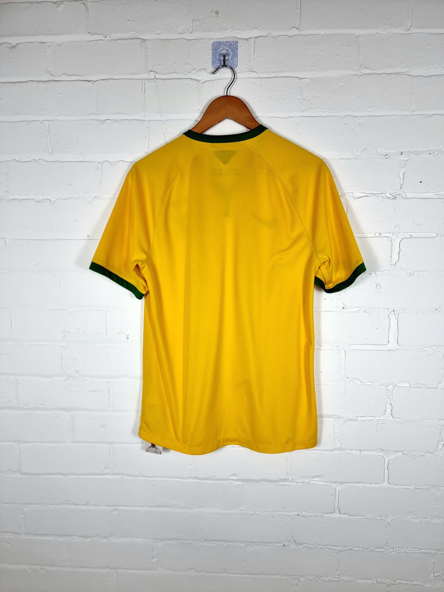 Nike Brazil 14/16 Home Shirt Medium