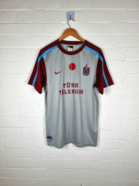 Nike Trabzonspor 10/11 Fourth Shirt Medium