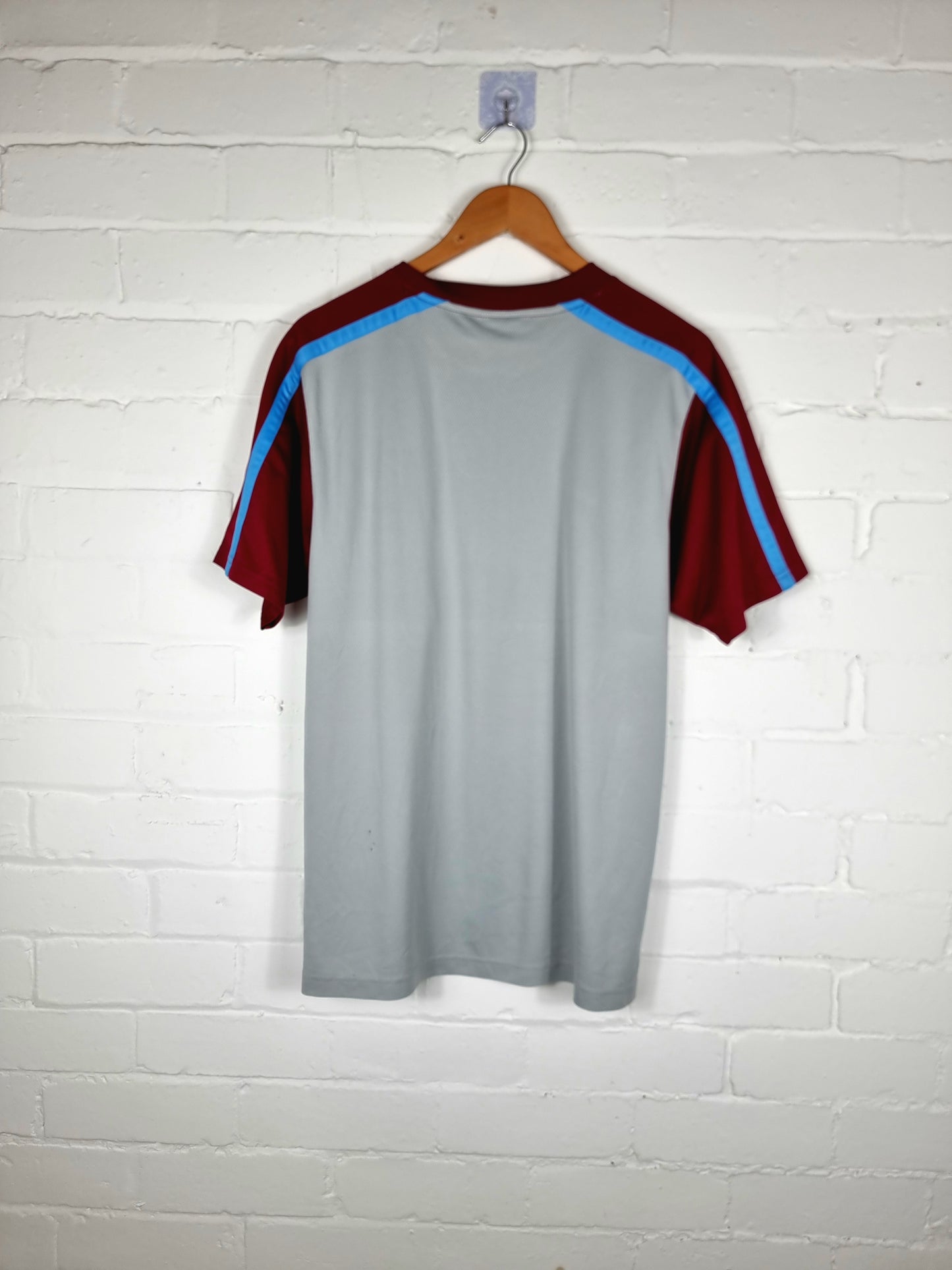 Nike Trabzonspor 10/11 Fourth Shirt Medium