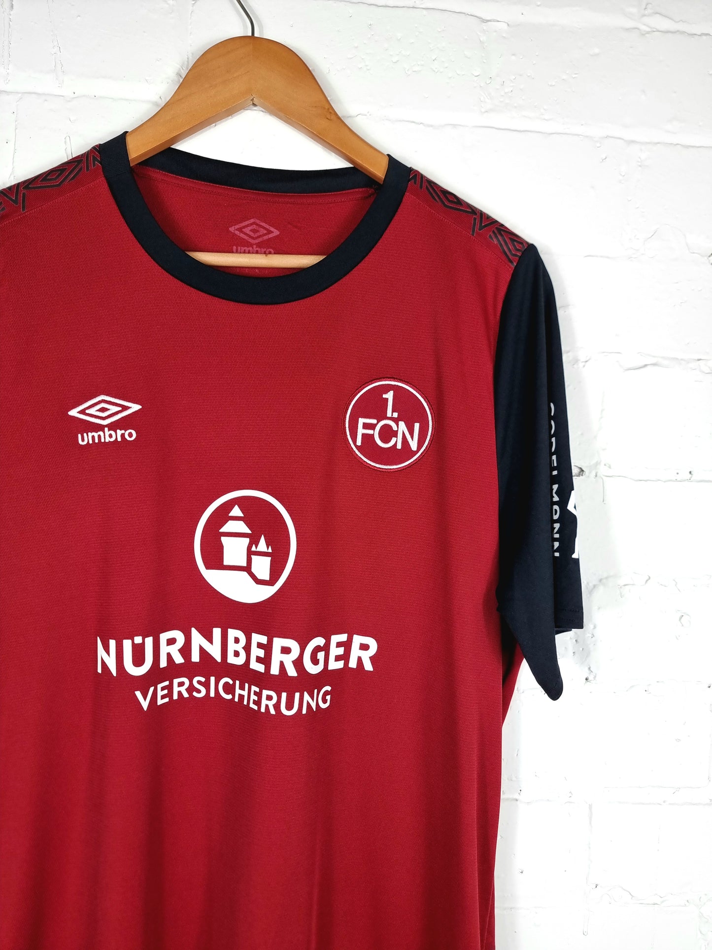 Umbro FC Nurnberg 19/20 Home Shirt Large