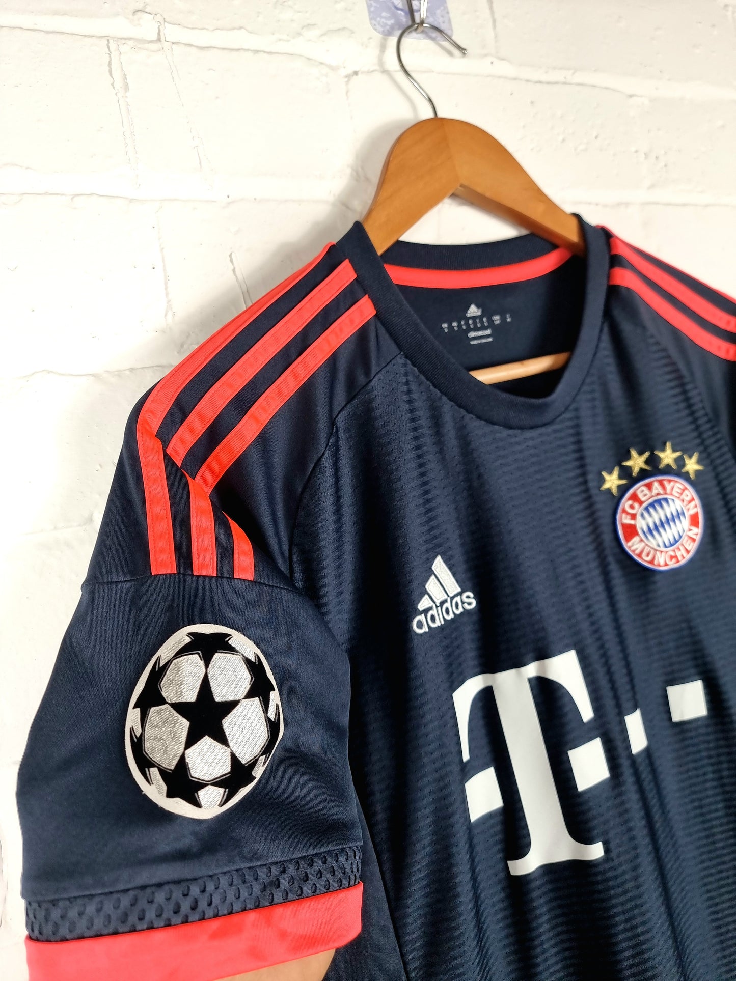 Adidas Bayern Munich 15/16 'Lewandowski 9' Third Shirt Small