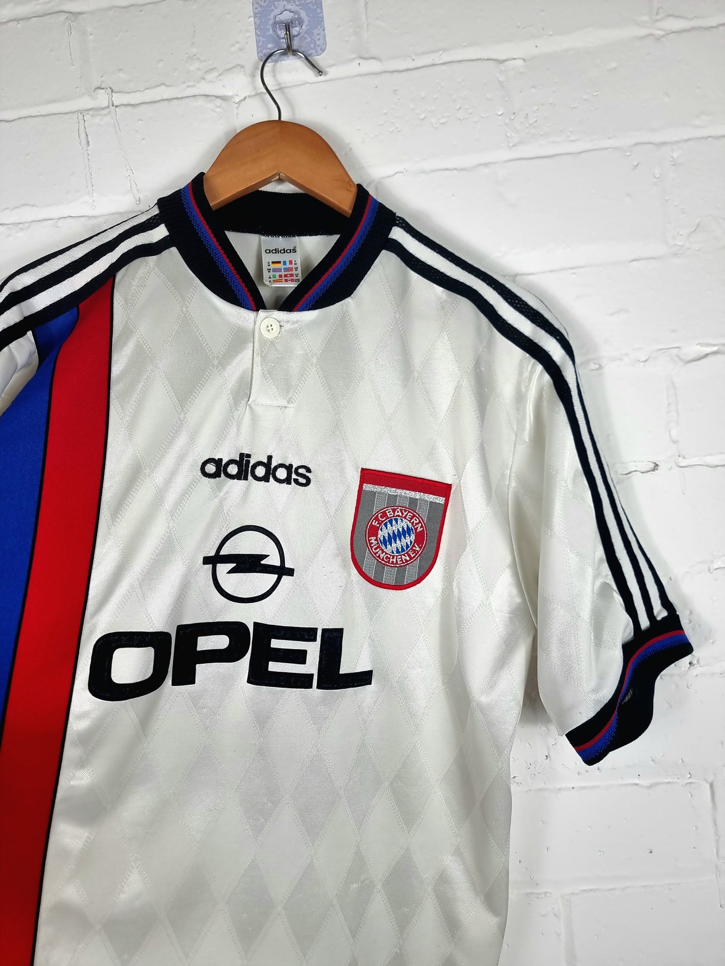 Adidas Bayern Munich 96/98 'Rizzitelli 20' Away Shirt Medium