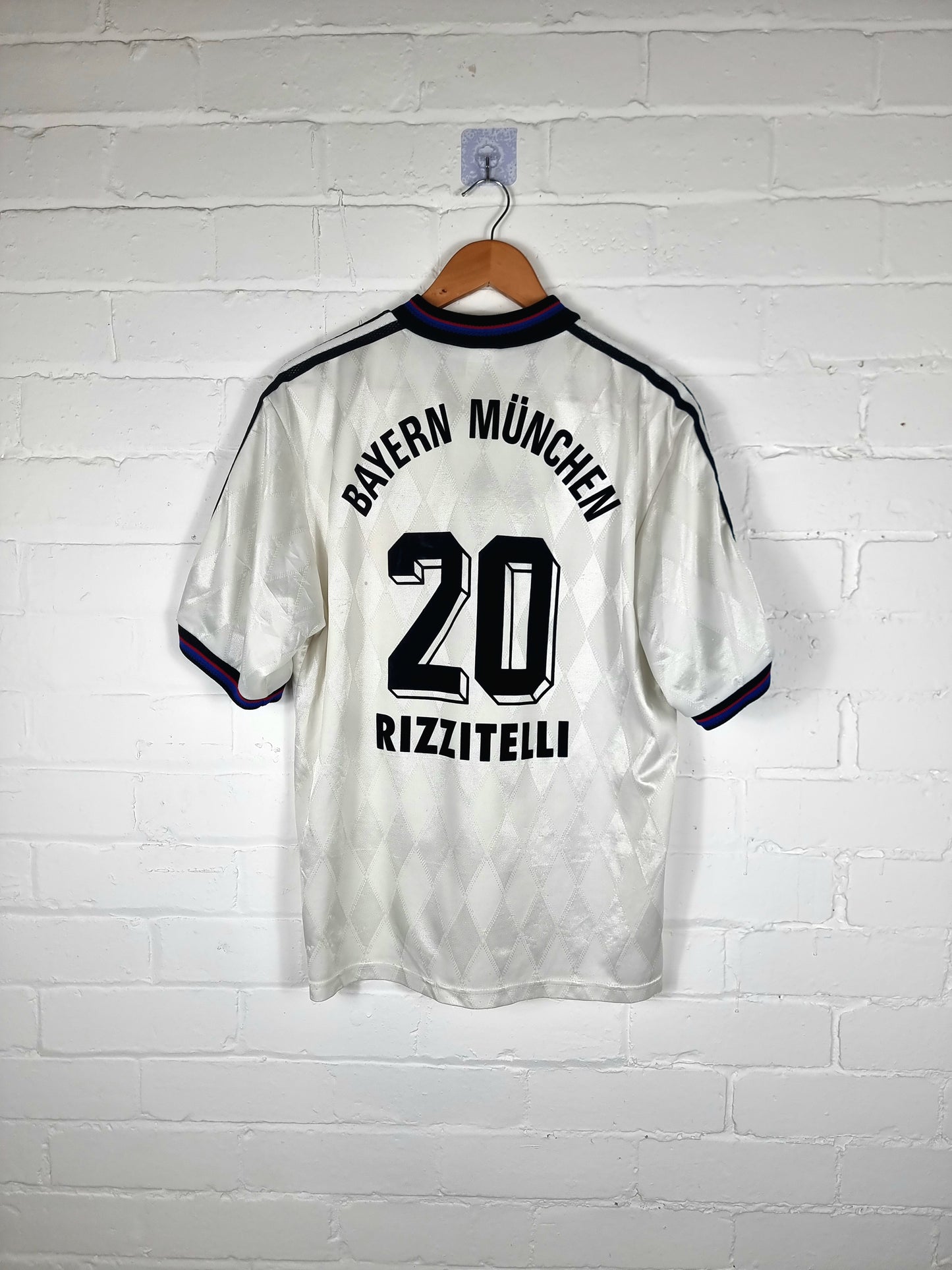 Adidas Bayern Munich 96/98 'Rizzitelli 20' Away Shirt Medium