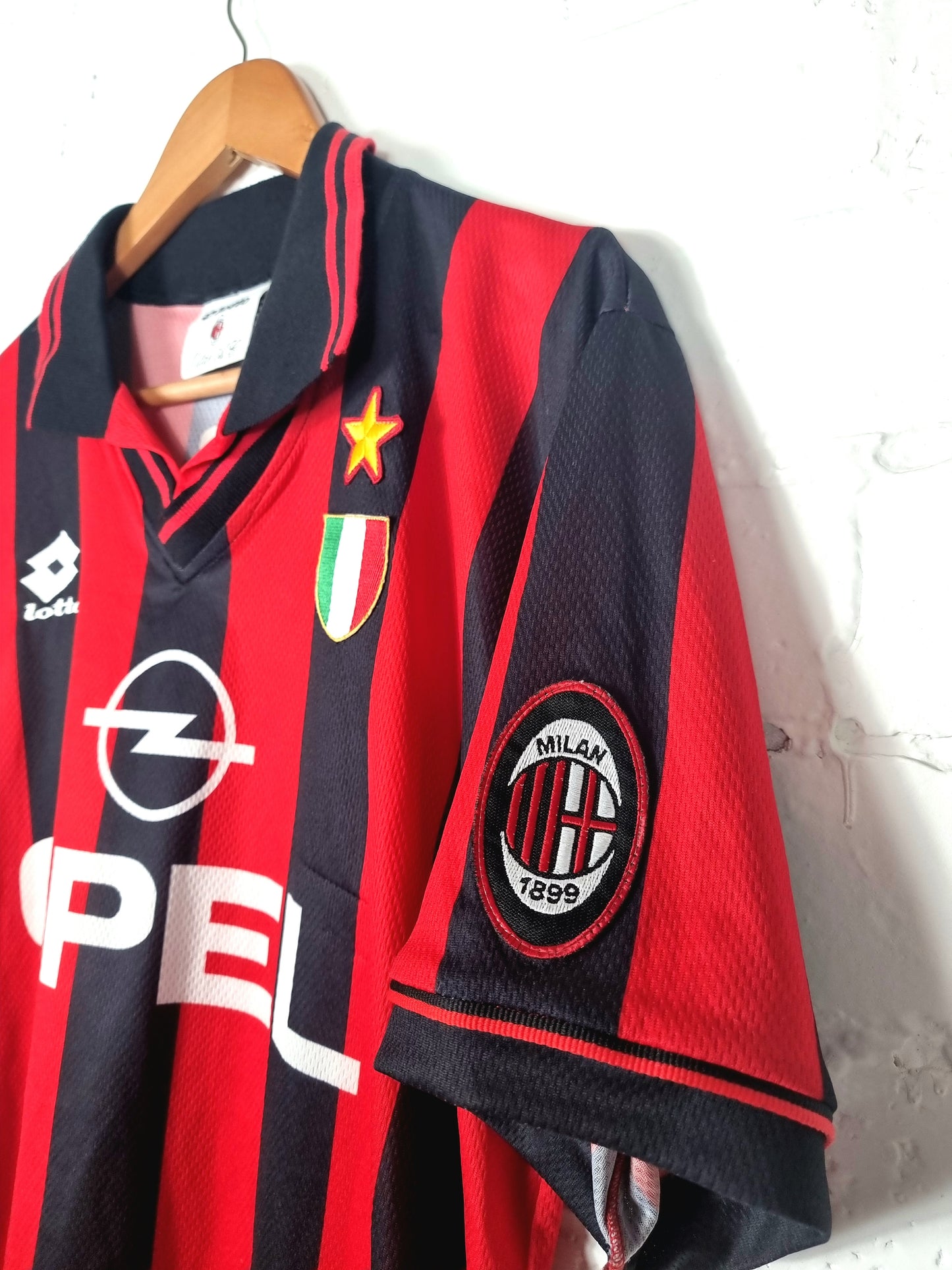 Lotto AC Milan 96/97 Home Shirt Medium