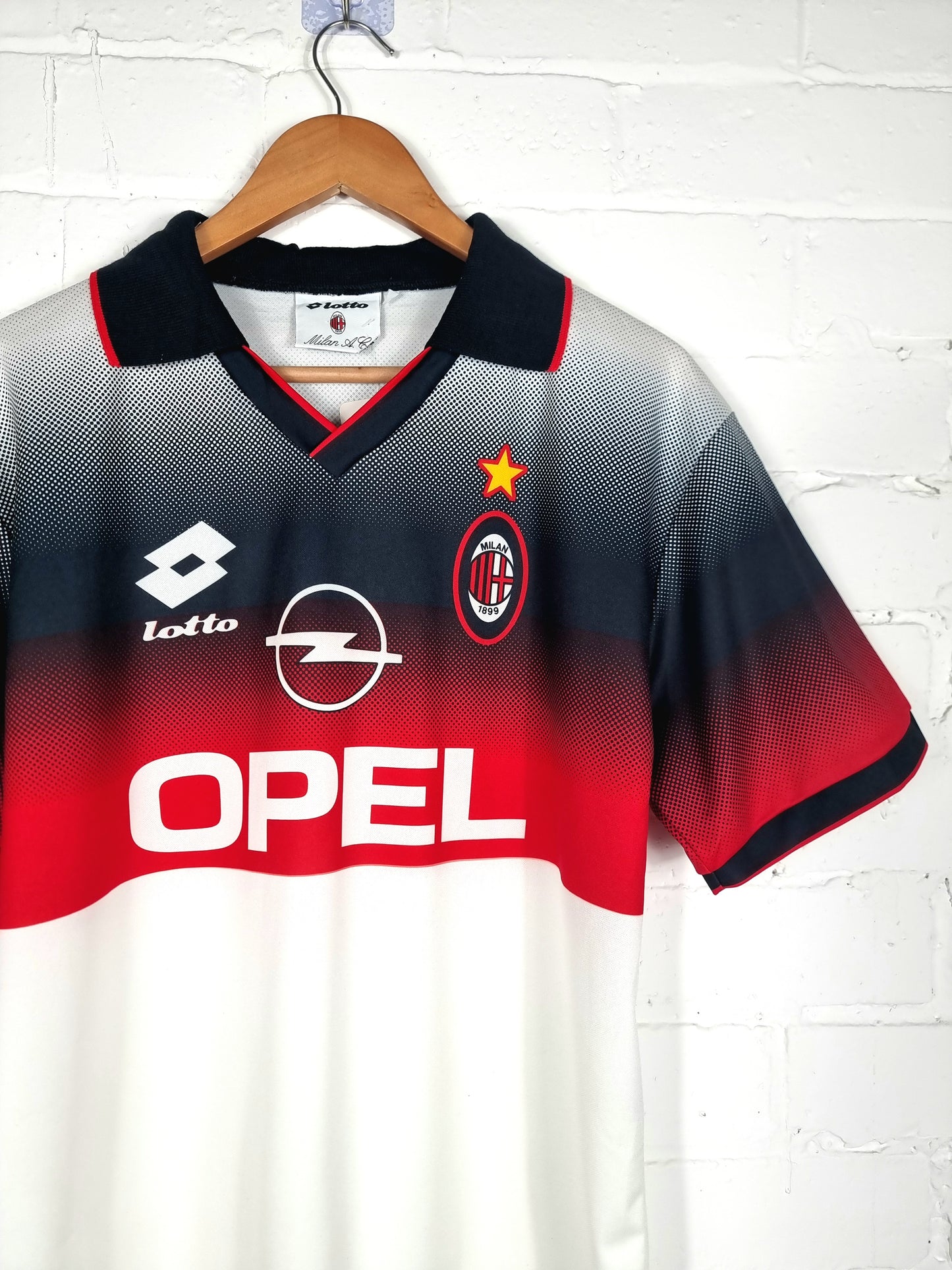 Lotto AC Milan 95/96 Training Shirt Large