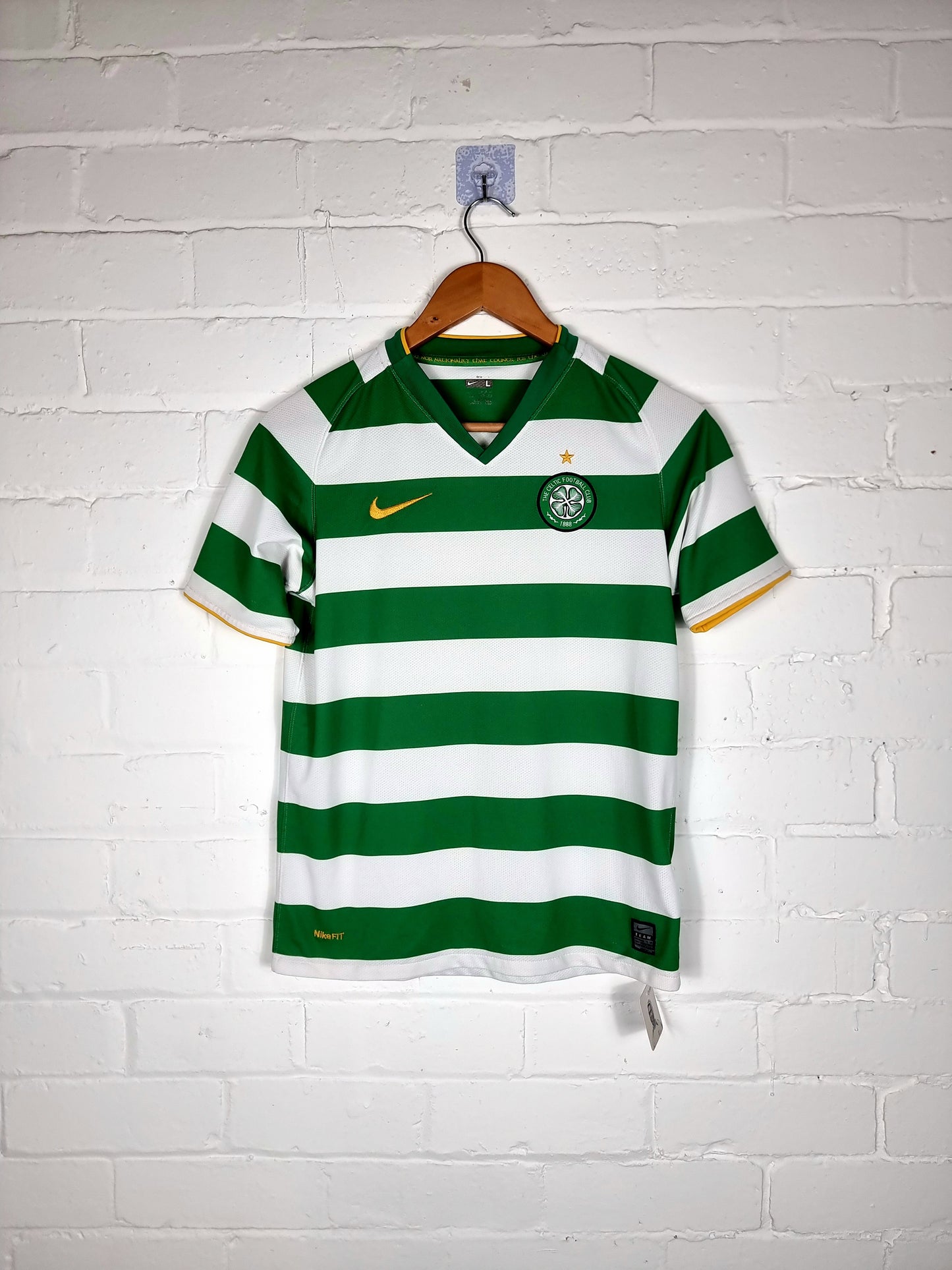 Nike Celtic 08/09 Home Shirt Large Boys