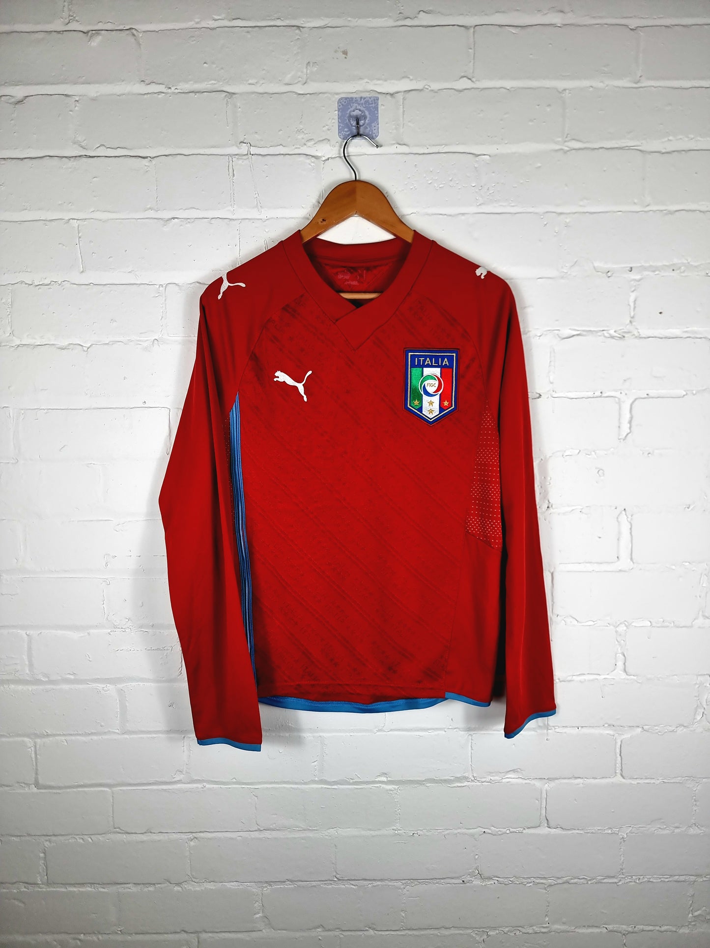 Puma Italy 09/10 Long Sleeve Goalkeeper Shirt Small