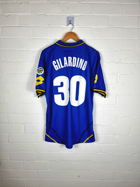 Lotto Hellas Verona 00/01 'Gilardino 30' Home Shirt Large