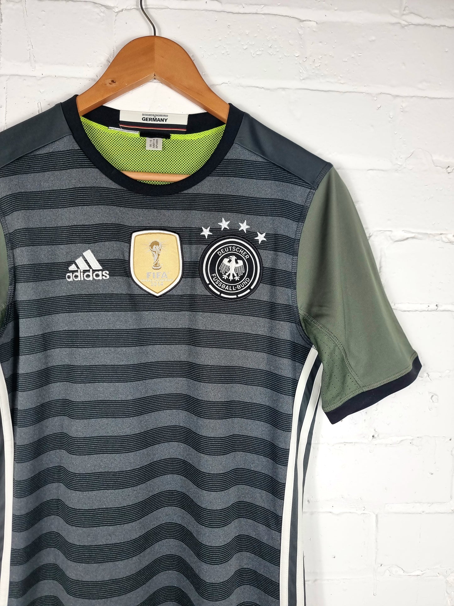 Adidas Germany 15/16 Away Shirt Youth XL