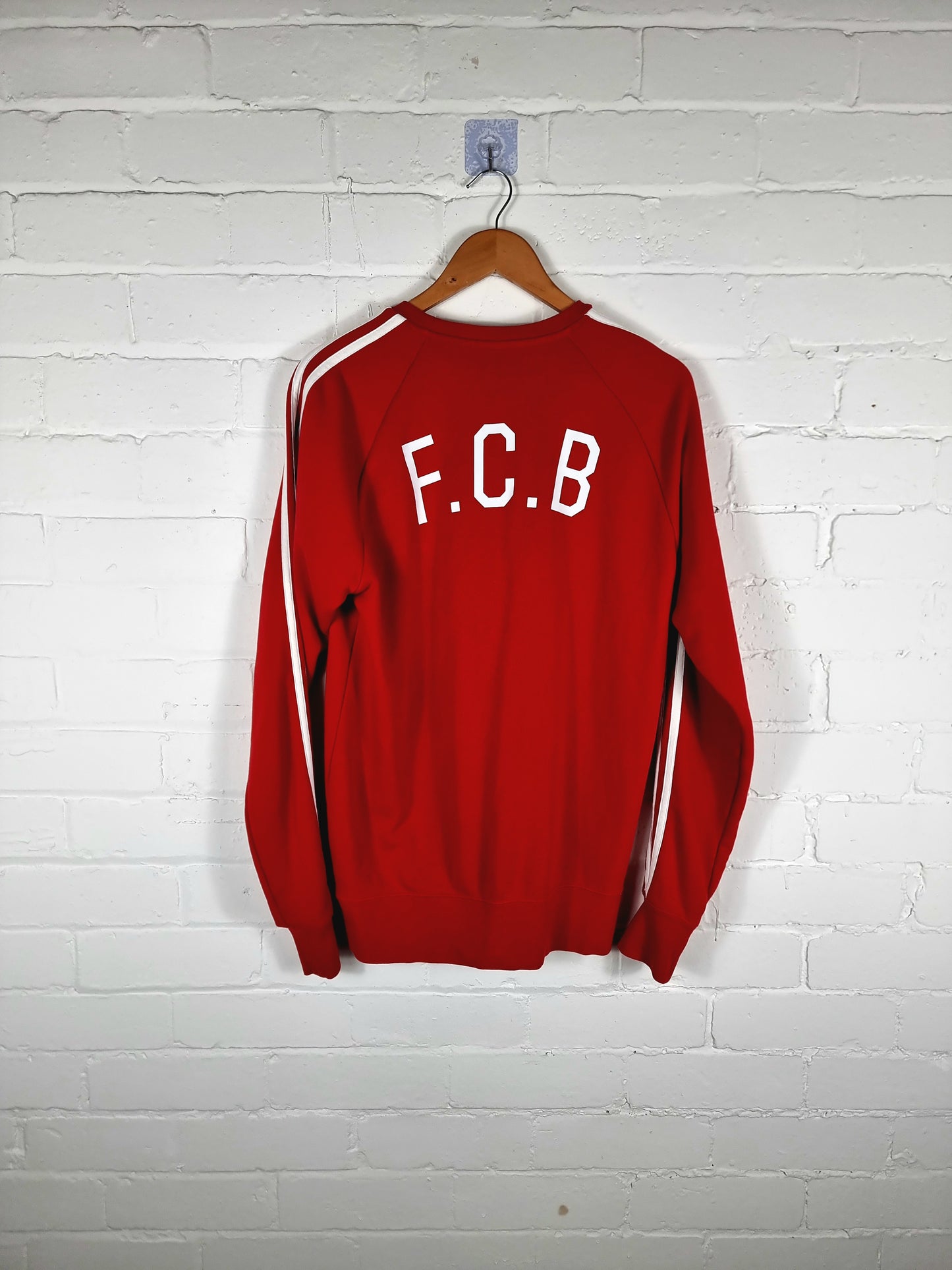 Adidas Bayern Munich 19/20 Sweatshirt Medium