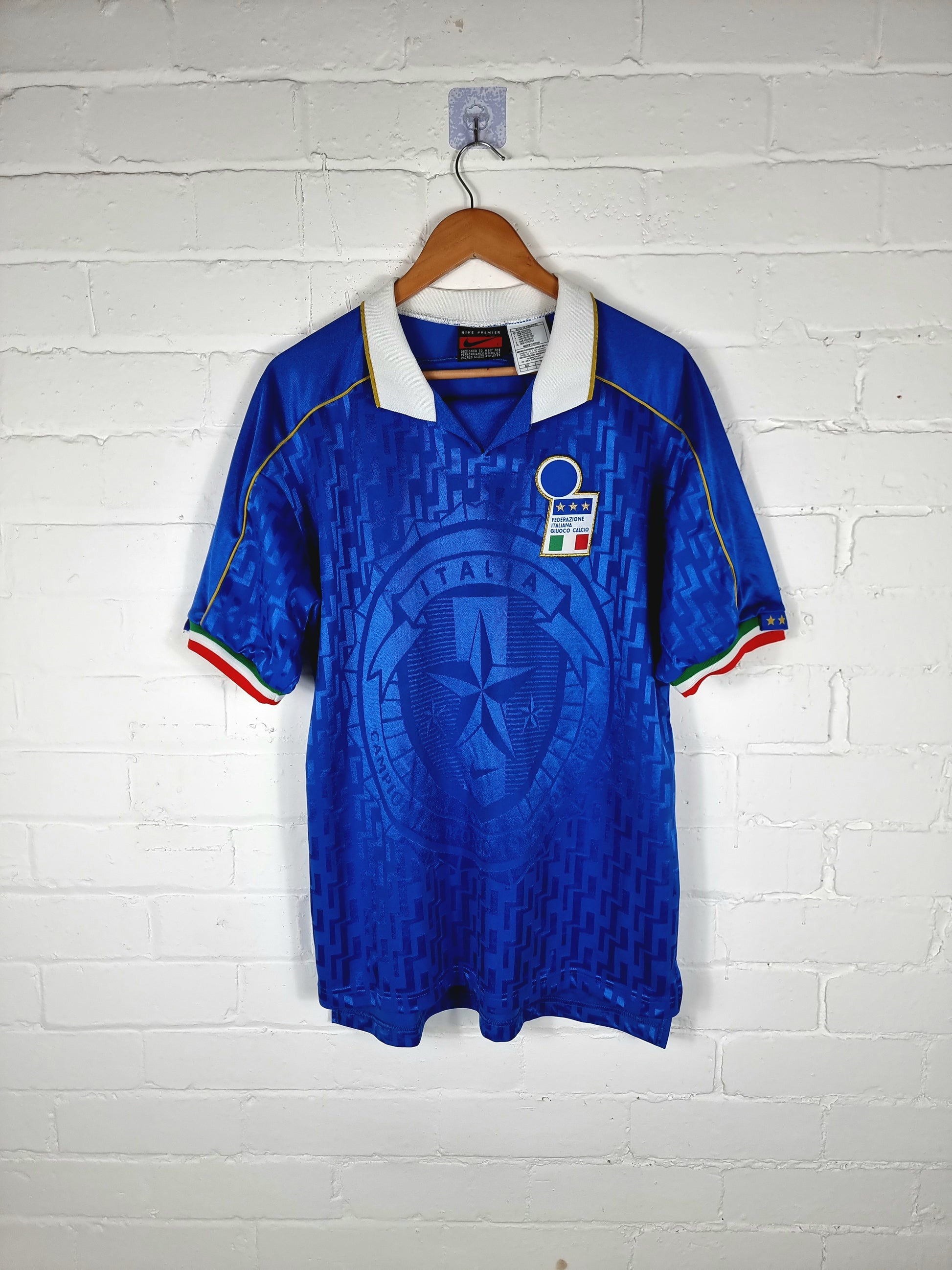 Nike Vintage Italian Soccer Jersey Nike Italy 1995/96 Match Issue