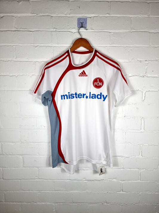 Adidas FC Nurnberg 2006/07 Away Shirt Small