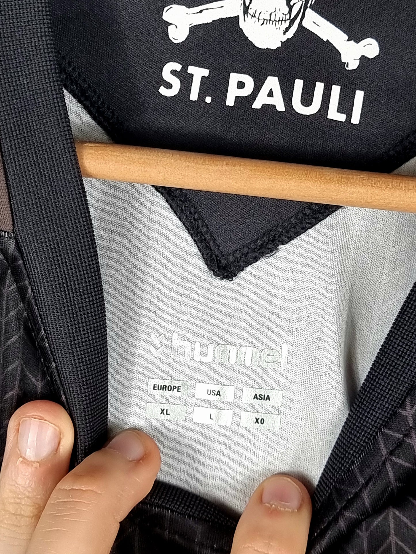 Hummel St Pauli 2015/16 Home Shirt XL