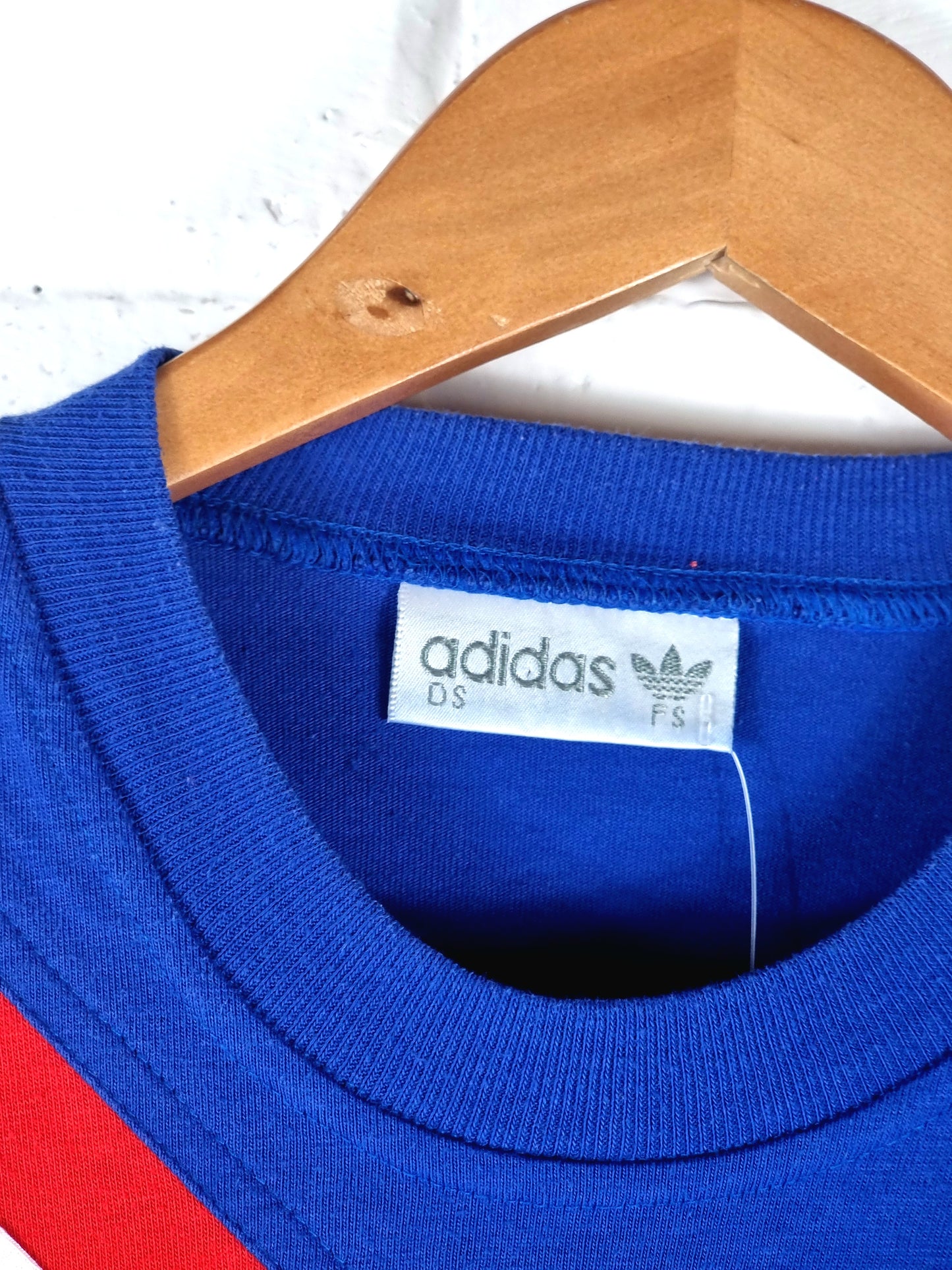 Adidas Bayern Munich 1993/95 Leisure T-Shirt Small