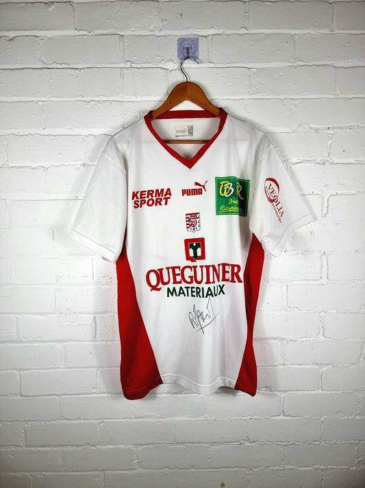 Puma Stade Brestois 2005/06 Signed Home Shirt Large