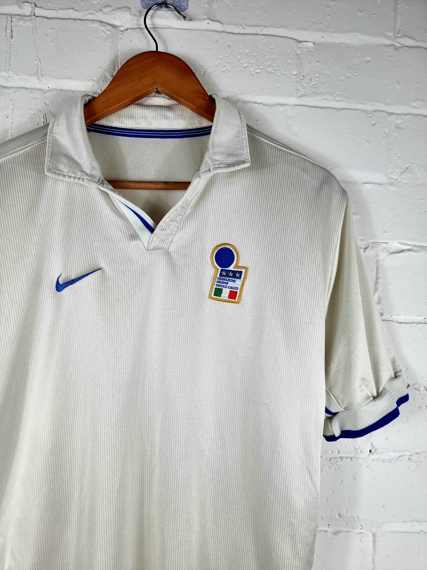 Nike Italy 1997/98 Away Shirt Medium