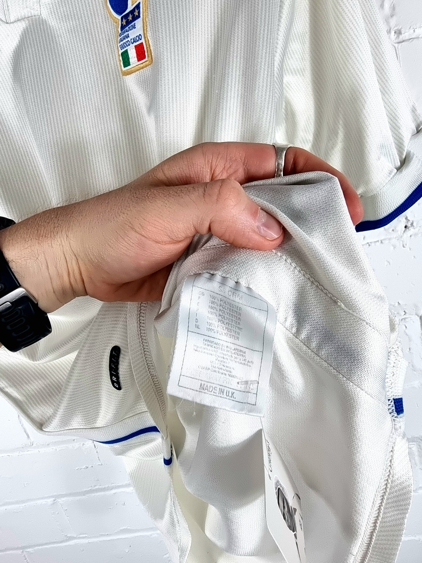 Nike Italy 1997/98 Away Shirt Medium