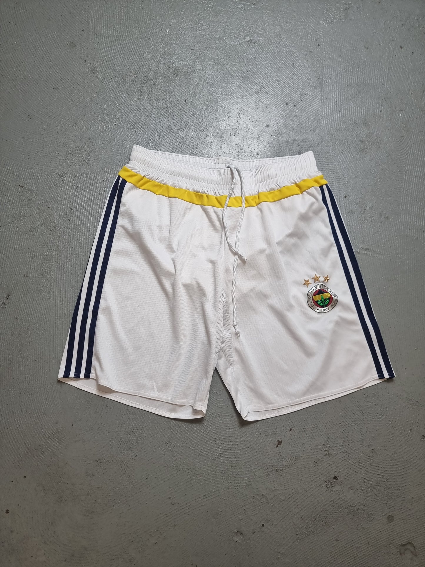 Adidas Fenerbahce 2015/16 Home Shorts Large