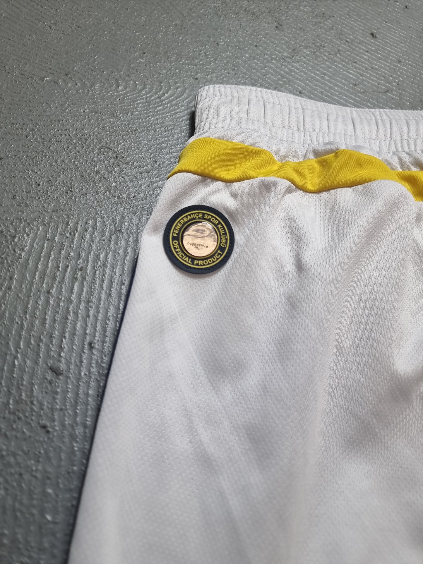 Adidas Fenerbahce 2015/16 Home Shorts Large