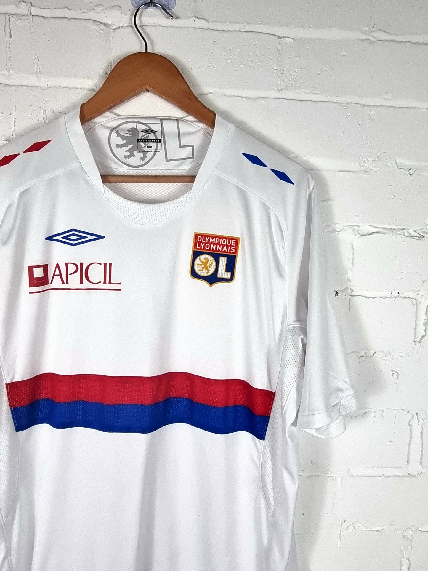Umbro Lyon 2009/10 Home Shirt Large
