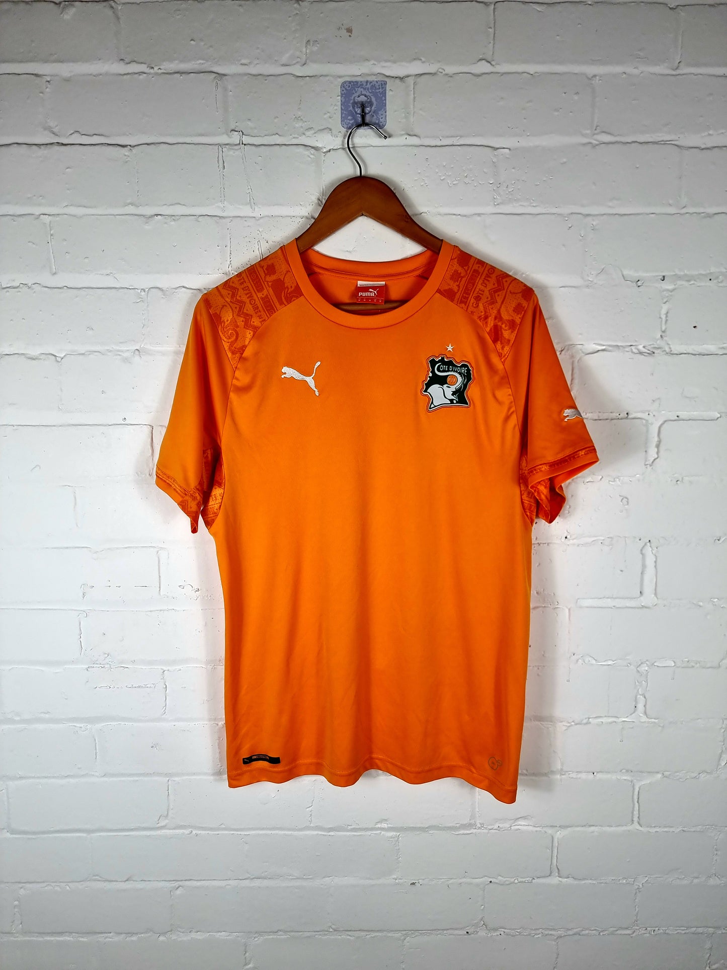 Puma Ivory Coast 2014/16 Home Shirt Medium